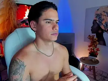 Stripchat Adult Webcams of Matias_Murrier