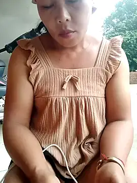 Stripchat Watch Live Sex Cams of Chin-ni