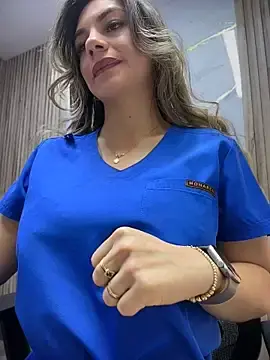 Stripchat Free Porn Cam of alicee16