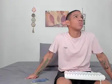 Stripchat Best live sex cam show of its_me_miley