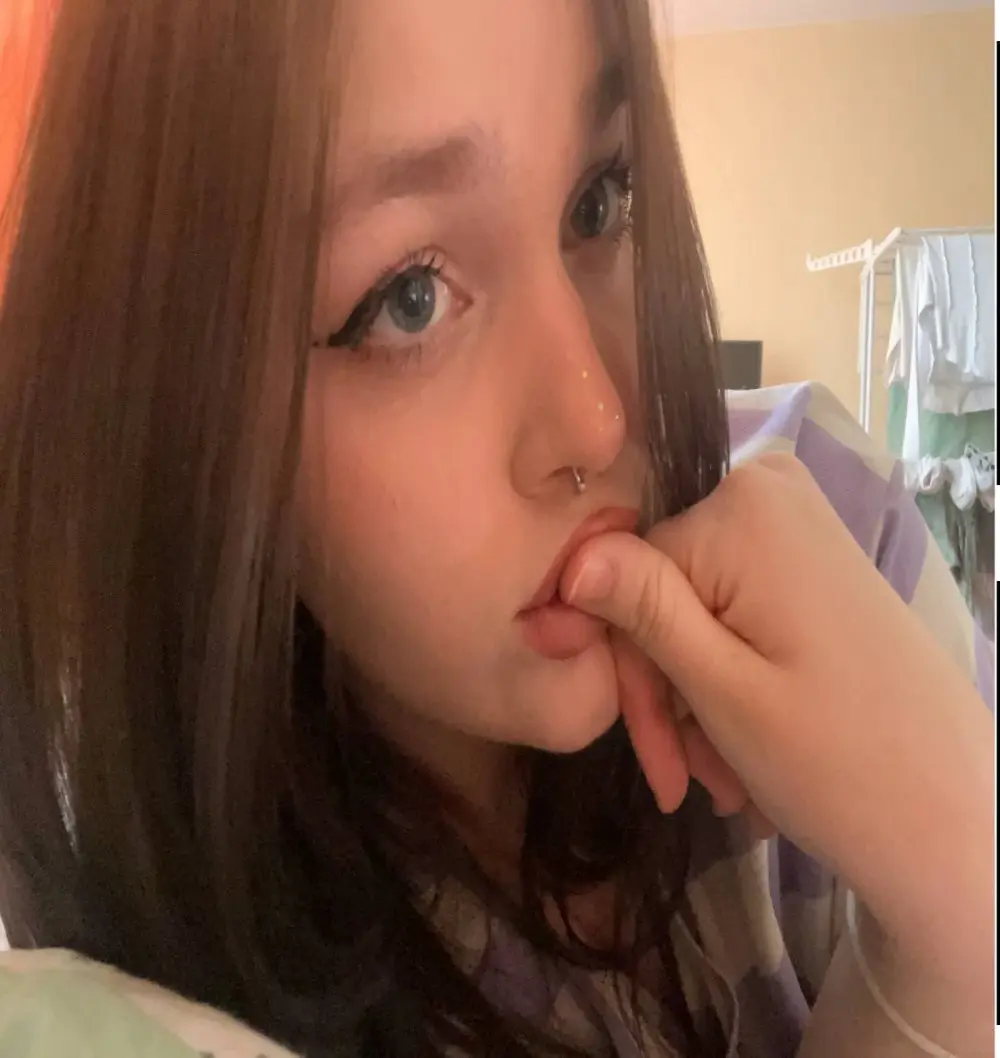 Emilly_Hiil