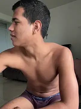 Stripchat Live Sex of Andresfoxxxx