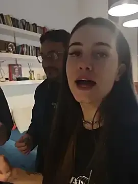 Stripchat Free Porn Cam of Elnonoykeila77