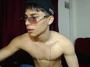 Stripchat Nude Webcam of Marck-Pro