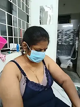 Stripchat Adult Webcam of tamil_manjalmaami
