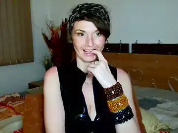 Stripchat Free Porn Cam of LoveElenika