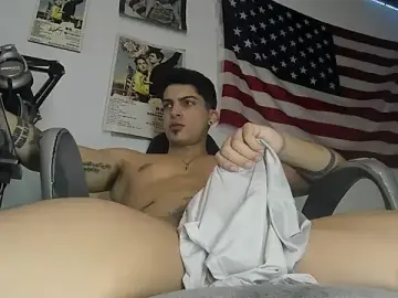 Stripchat Best live sex cam show of charlie_hotxxx
