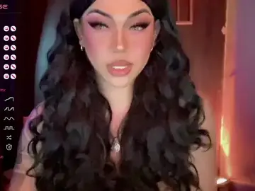 Stripchat Live Porn of madam_agnes1