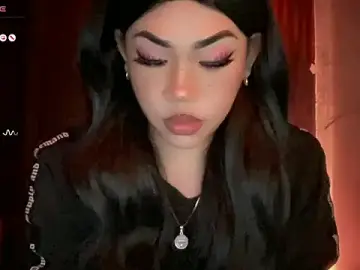 Stripchat Sex Cam of madam_agnes1