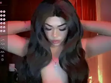 Stripchat Live Sex Cam of madam_agnes1
