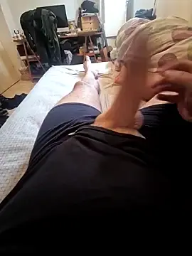 Stripchat Free Porn Cam of MarkBigDick35
