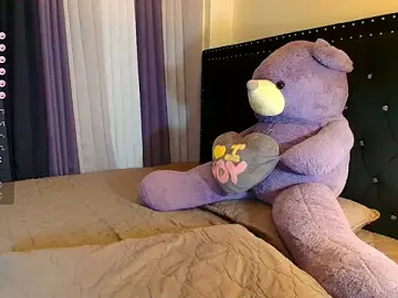 Stripchat Sex Cam of Bb_NickyxX