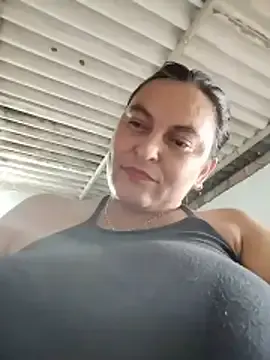 Stripchat Nude Webcam of Horny-Mommy-Dirty