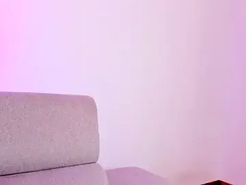 Stripchat Free Live Porn of Kirana_Hayes