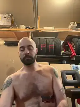 Stripchat Sex Cam of Fade_Solo