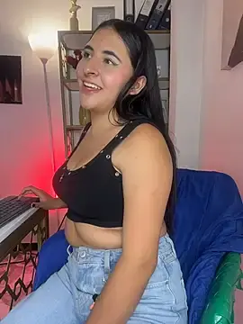 Stripchat Free Porn Cam of Maggiee_1