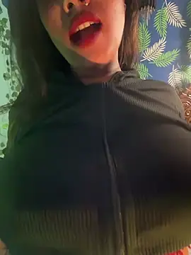 Stripchat Live Sex Cam of V-Hot-Sweti