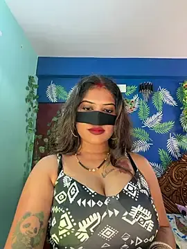 Stripchat Live Sex Cam of V-Hot-Sweti