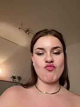 Stripchat Live Porn of MaribelRiver