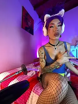 Stripchat Free Live Porn of Naugth_channel_ts