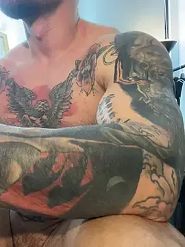 Stripchat Free Porn Cam of DimitriSullivan_
