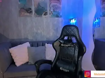 Stripchat Best live sex cam show of MelanieHudson_