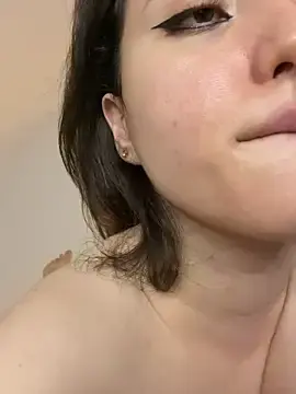 Stripchat Free Live Porn of baddieem