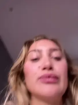 Stripchat Adult Webcam of auriangel
