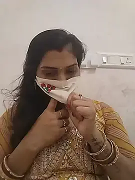 Stripchat Sex Chat of KAJALBHABHI_
