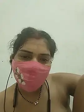 Stripchat Nude Webcam of KAJALBHABHI_