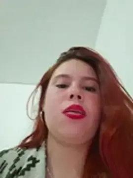 Stripchat Sex Cam of AuroraSky-69