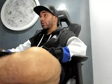 Stripchat Best Webcam of kevin_collins76