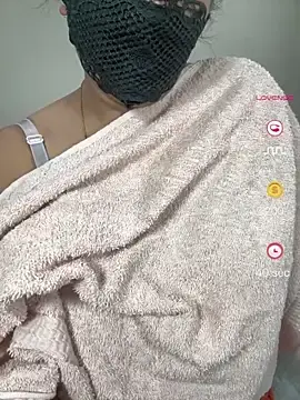 Stripchat Live Sex Cam of ArathyNambyarMallu