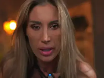 Stripchat Free Porn Cam of Evelyn_Evyyy