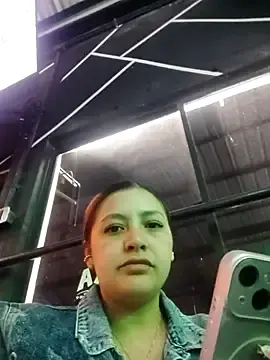 Stripchat Best Webcam of alana_69