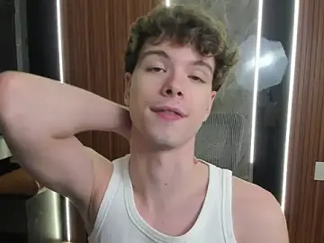 Stripchat Adult Webcams of calvin_love_you