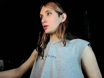 Stripchat Adult Video Chat of Feniix__