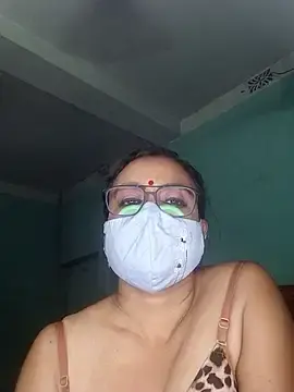 Stripchat Best live sex cam show of MoonLusty