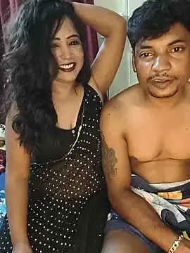 Stripchat Live Sex Cam of Hotbhabi305