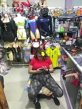 Stripchat Live Porn of ROSALIASSHOP