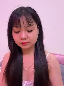 Stripchat Nude Webcam of ___KARA___