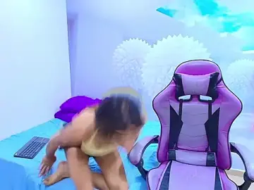 Stripchat Free Live Porn of DEMI_LEED