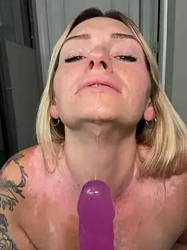 Stripchat Best Webcam of MaggieMayI