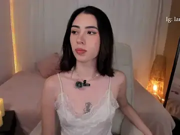 Stripchat Free Porn Cam of Catyloves