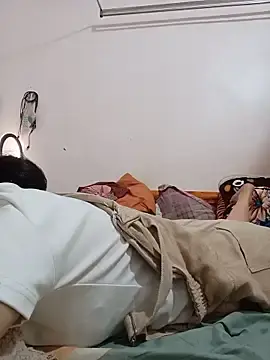 Stripchat Watch Live Sex Cams of Linda-yiyi