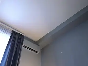 Stripchat Free Porn Cam of Deeptalkss