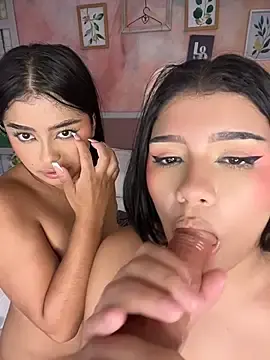 Stripchat Watch Live Sex Cams of PippiCharmXXX