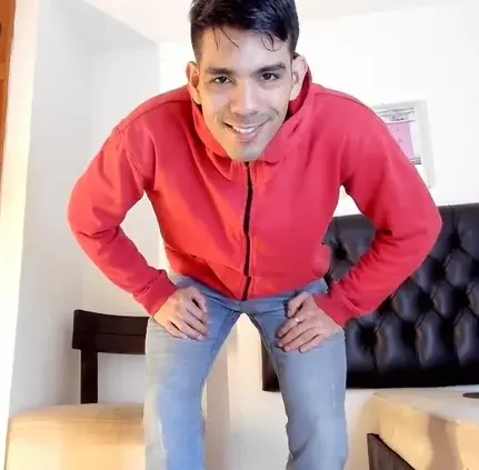 JohanyLatino