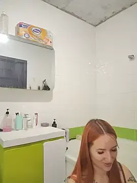 Stripchat Sex Cam of LeonaFox