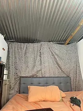 Stripchat Watch Live Sex Cams of Soe_Lara